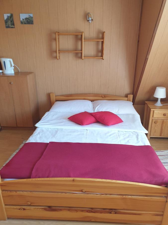 Vila Familiowka Mizerna Exteriér fotografie