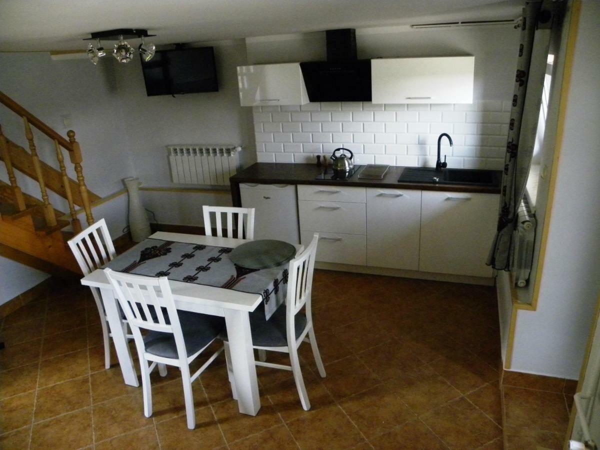 Vila Familiowka Mizerna Exteriér fotografie